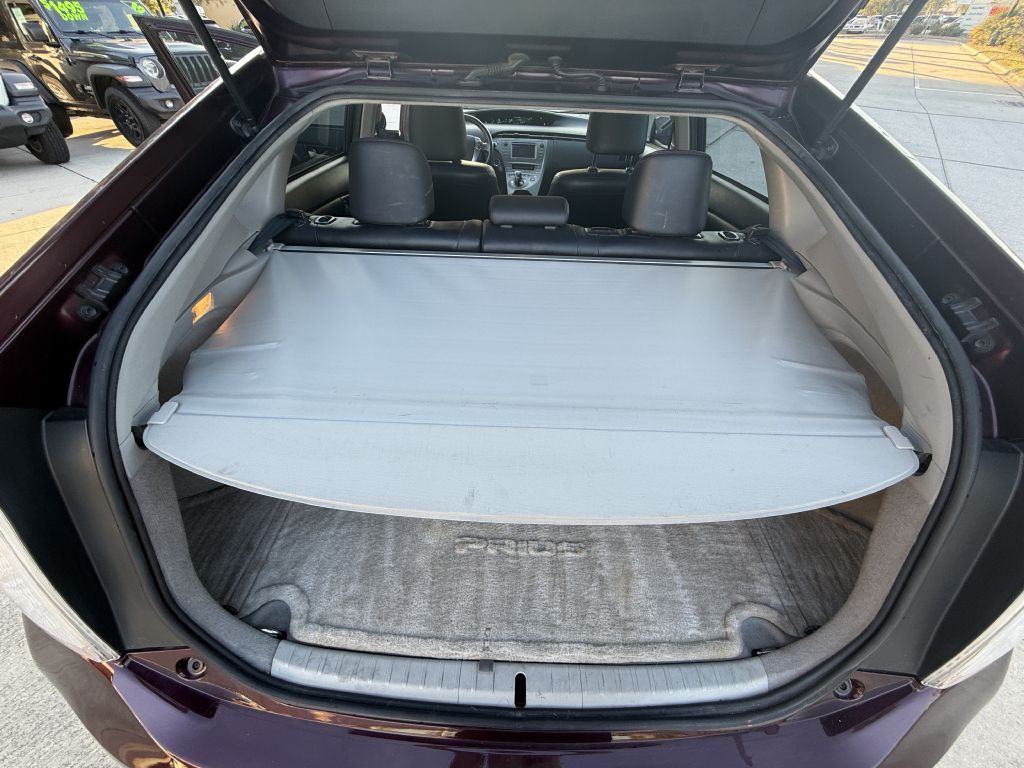 2013 Toyota Prius Image 37