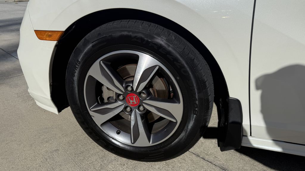 2018 Honda Odyssey Image 11