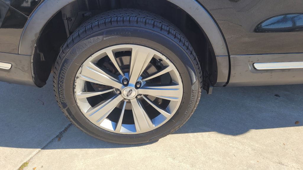 2018 Ford Explorer Image 10