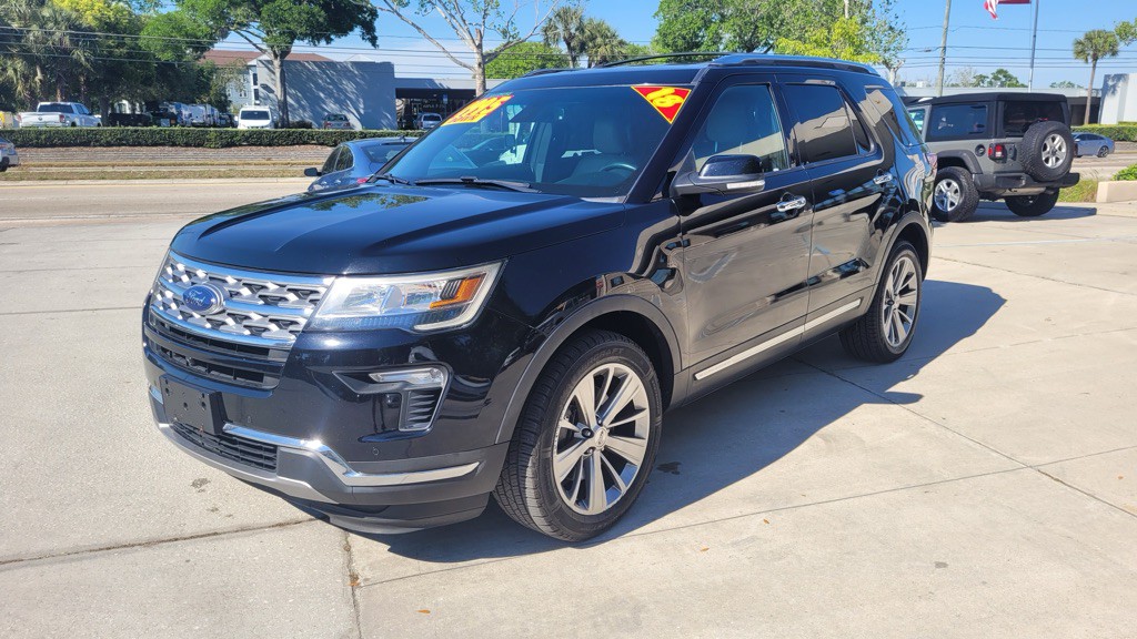 2018 Ford Explorer Image 2