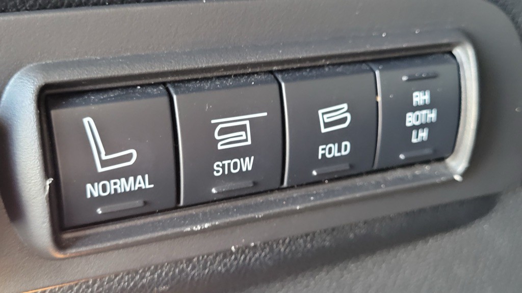 2018 Ford Explorer Image 24