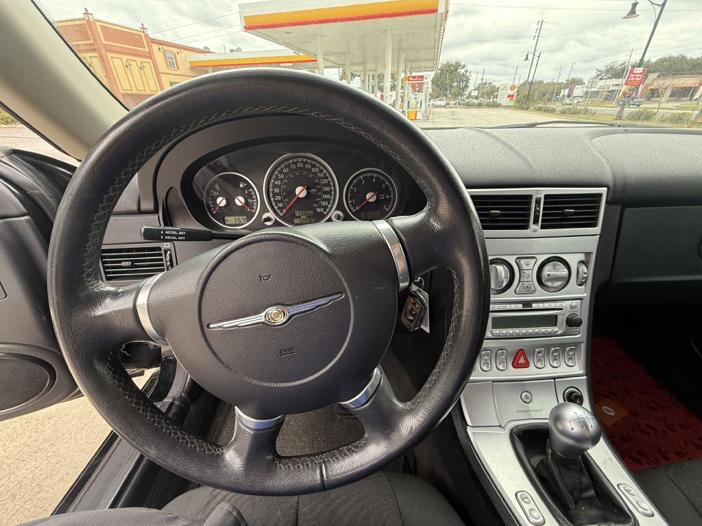 2005 Chrysler Crossfire Image 20