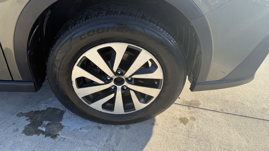 2022 Subaru Outback Image 9