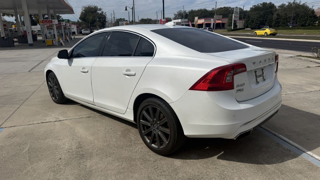 2018 Volvo S60 Image 5