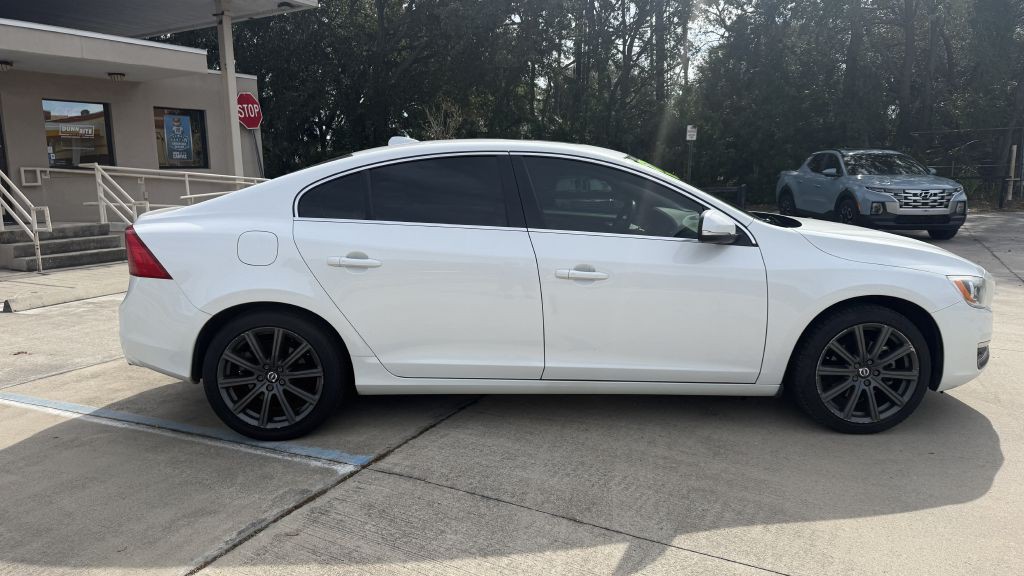 2018 Volvo S60 Image 8