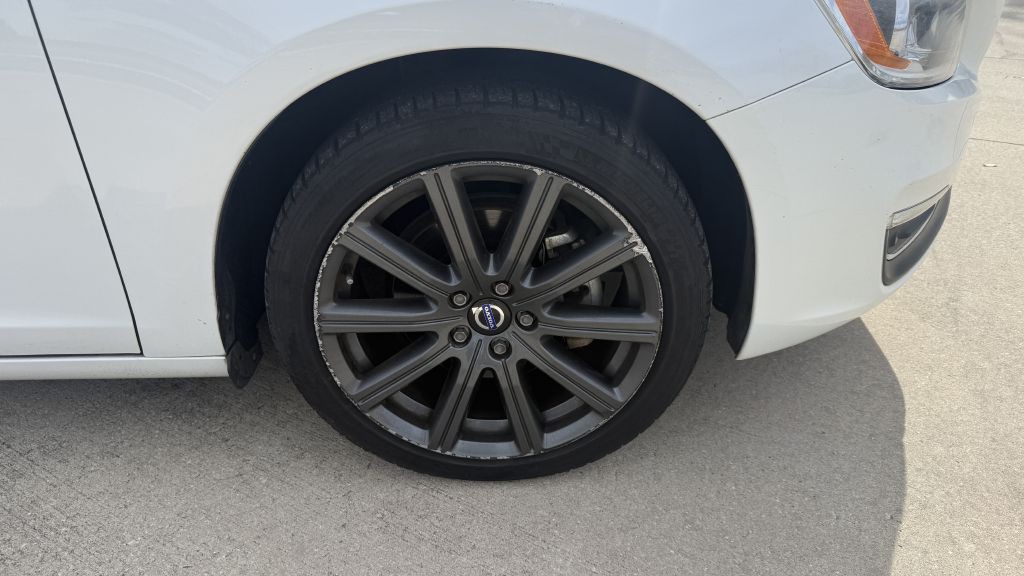 2018 Volvo S60 Image 9