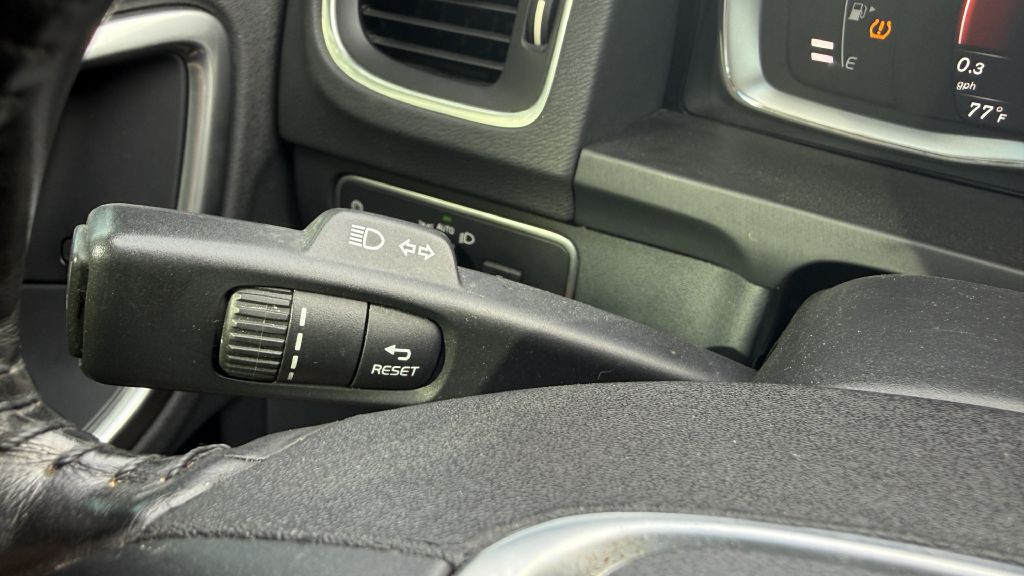 2018 Volvo S60 Image 35