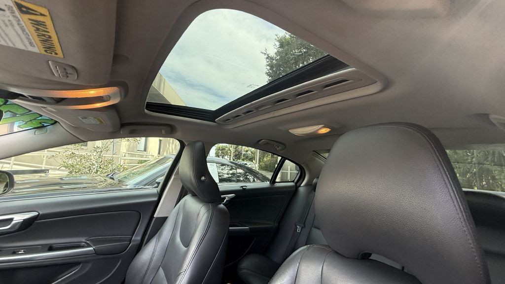 2018 Volvo S60 Image 41