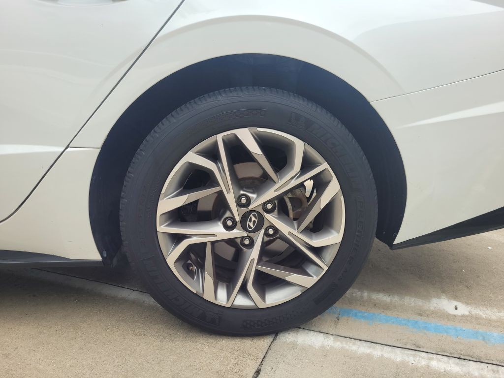 2021 Hyundai Sonata Image 11