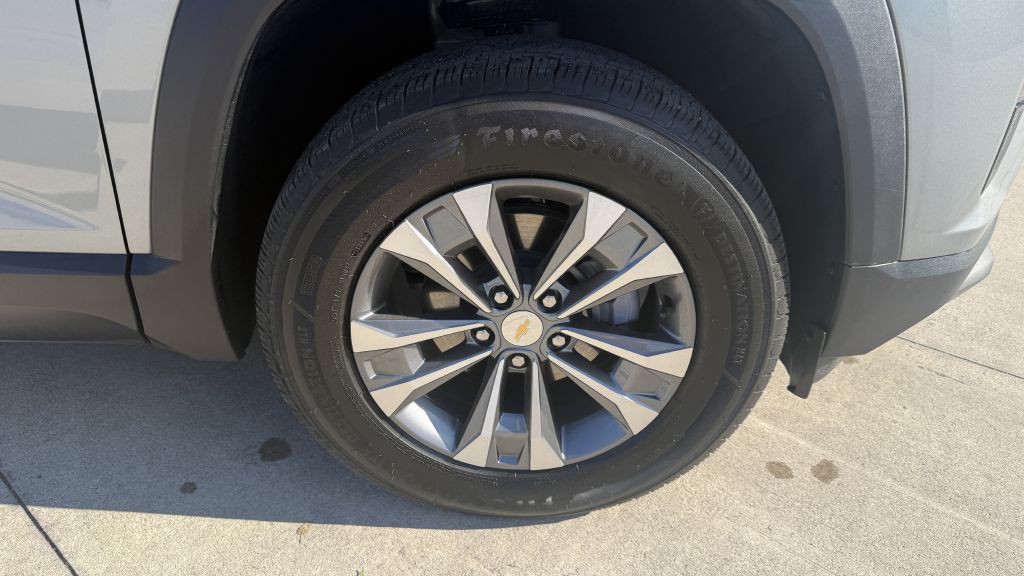 2026 Chevrolet Equinox Image 9