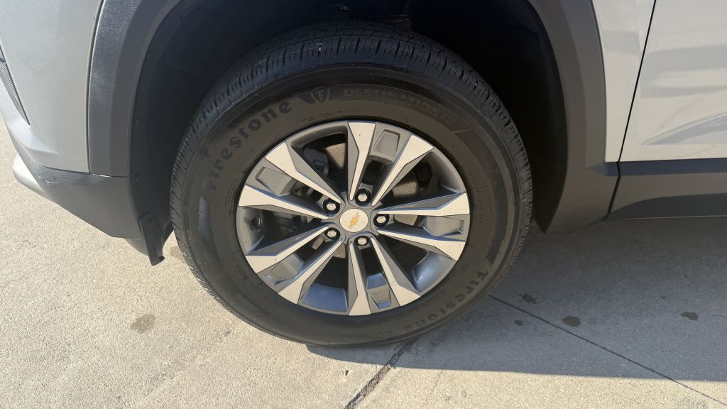 2026 Chevrolet Equinox Image 12