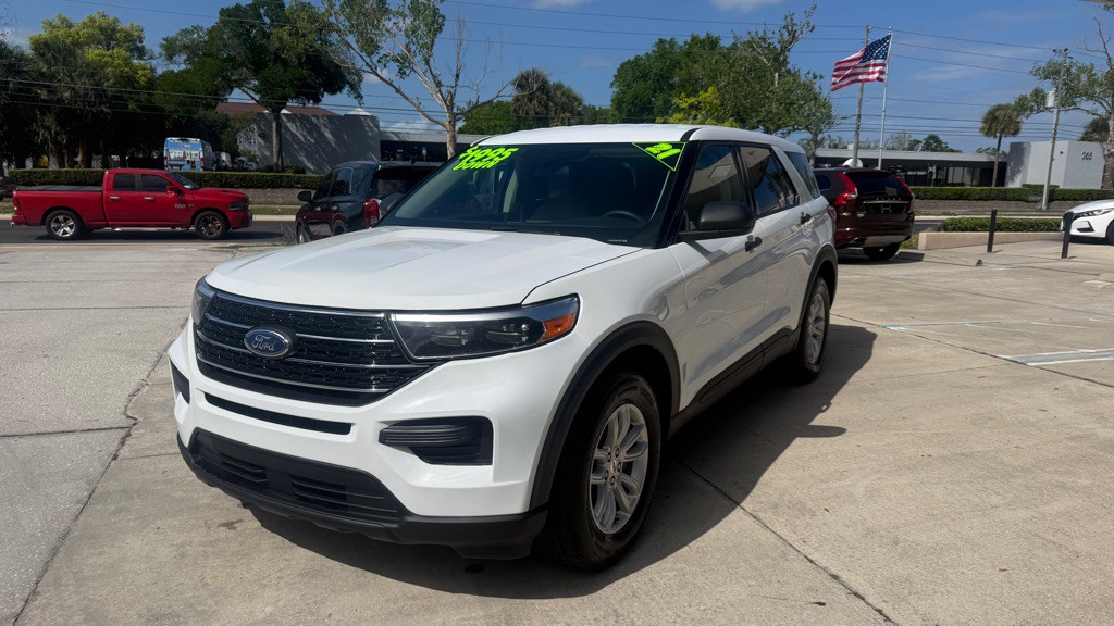 2021 Ford Explorer Image 3