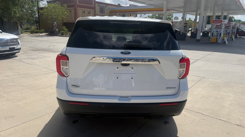 2021 Ford Explorer Image 6