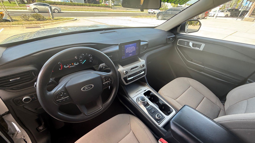 2021 Ford Explorer Image 19