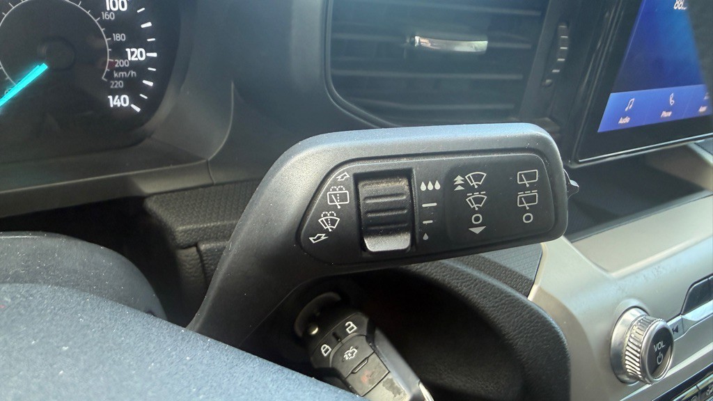 2021 Ford Explorer Image 31