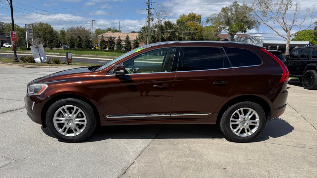 2016 Volvo XC60 Image 4