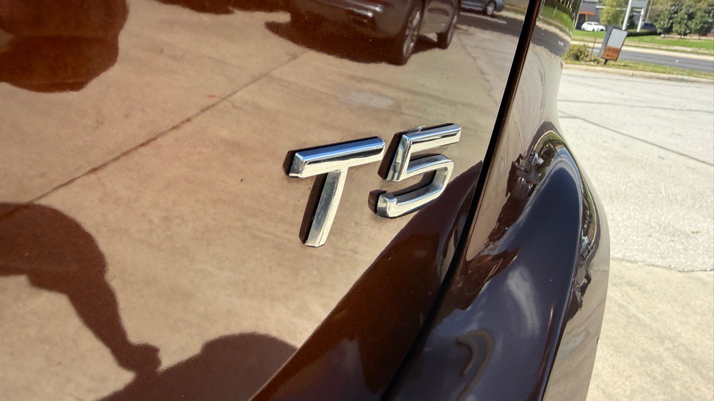 2016 Volvo XC60 Image 18