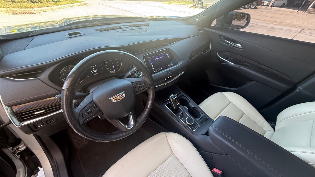 2019 Cadillac XT4 Image 23