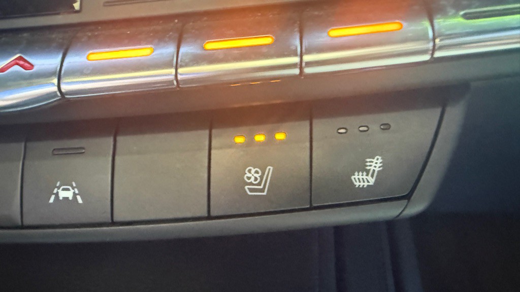 2019 Cadillac XT4 Image 33