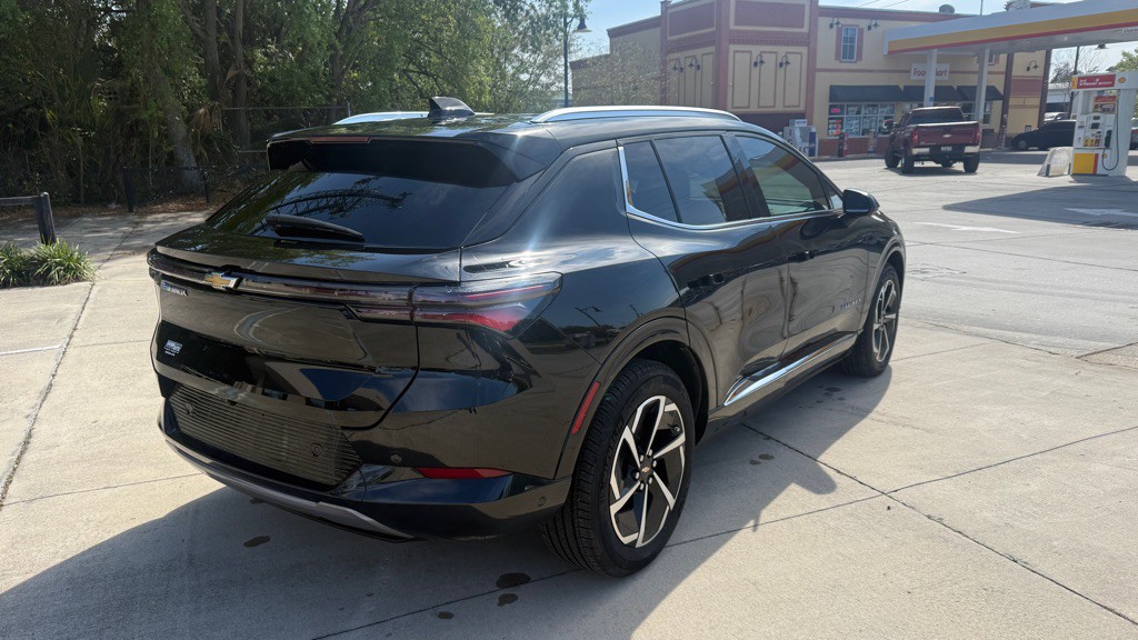 2024 Chevrolet Equinox Image 7