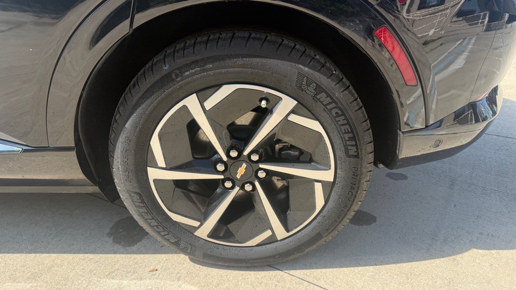 2024 Chevrolet Equinox Image 11