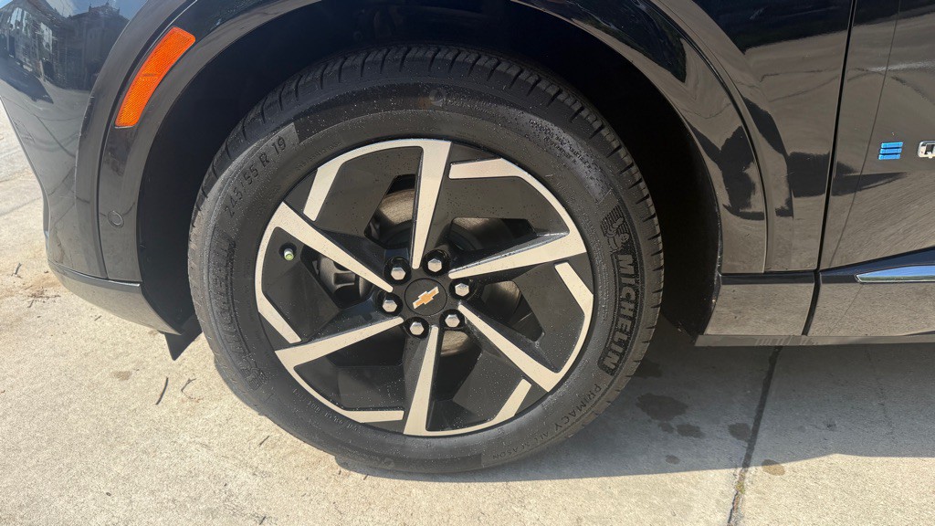 2024 Chevrolet Equinox Image 12