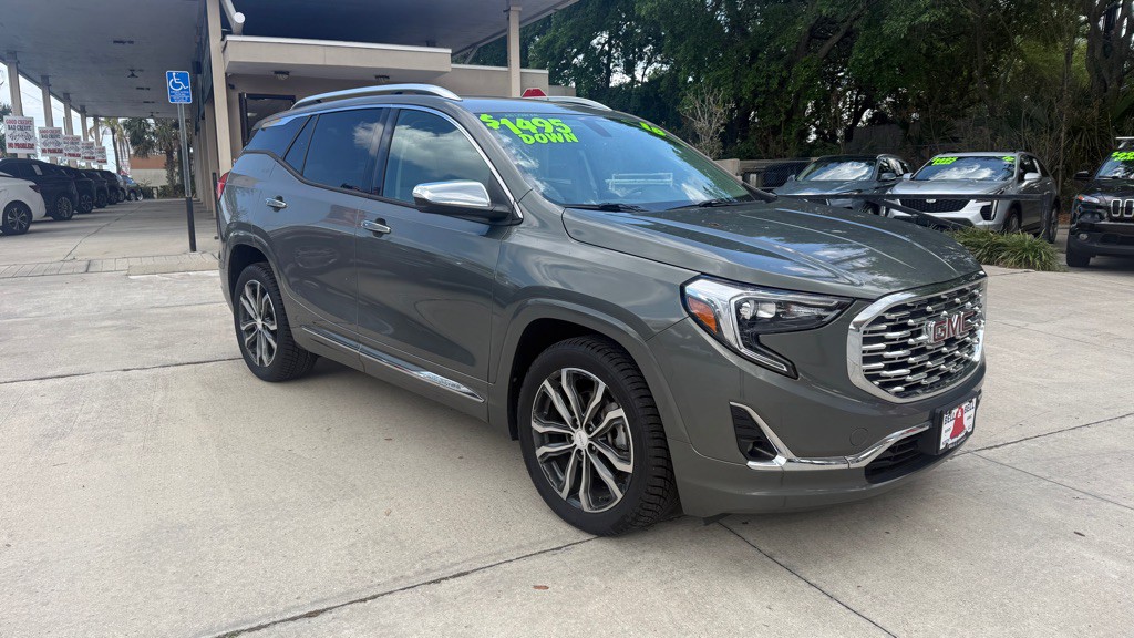 2018 GMC Terrain Image 1