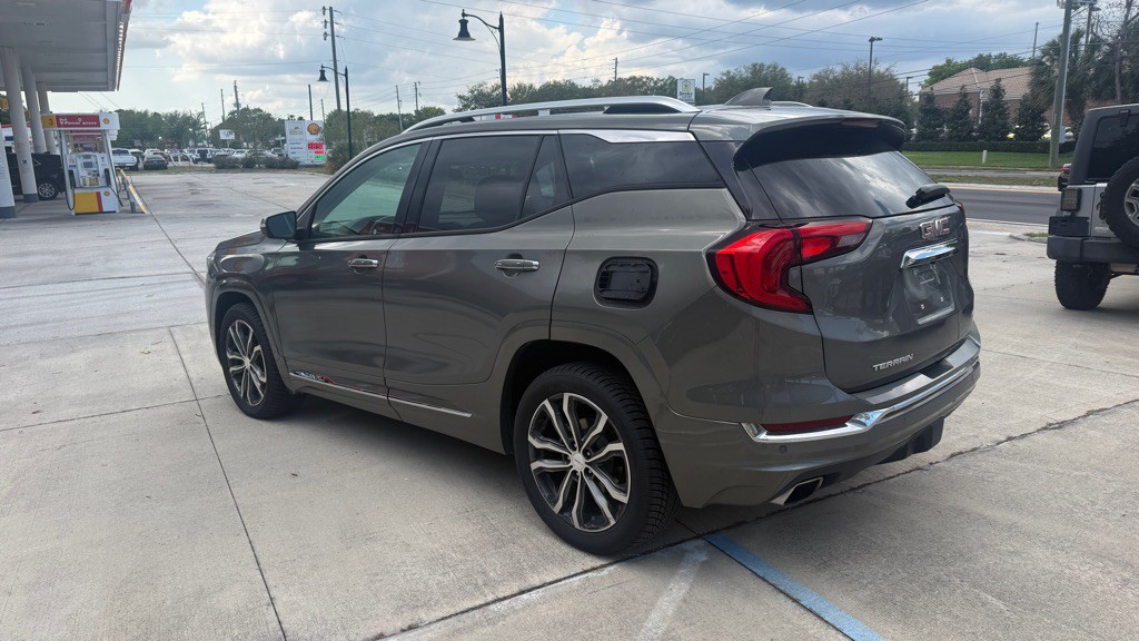 2018 GMC Terrain Image 5
