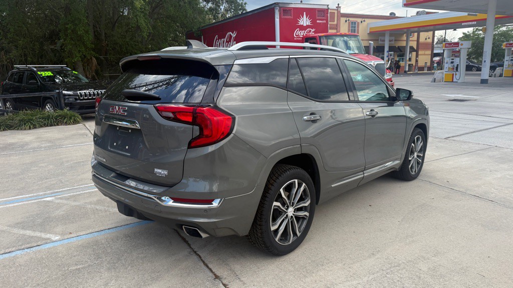 2018 GMC Terrain Image 7