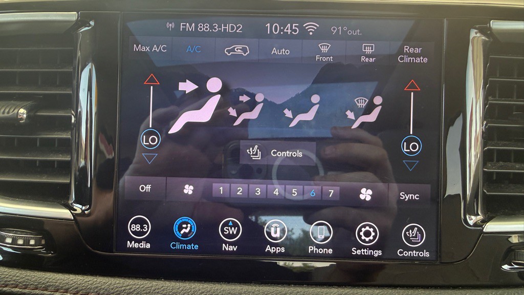 2020 Chrysler Pacifica Image 26