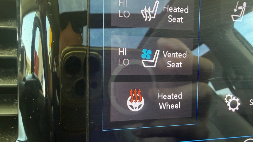 2020 Chrysler Pacifica Image 28