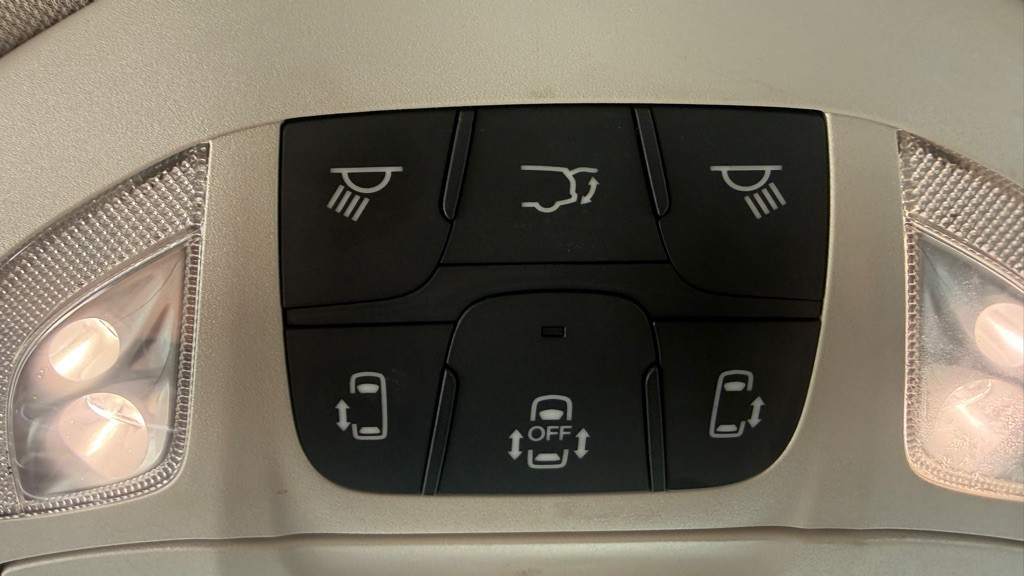 2020 Chrysler Pacifica Image 44