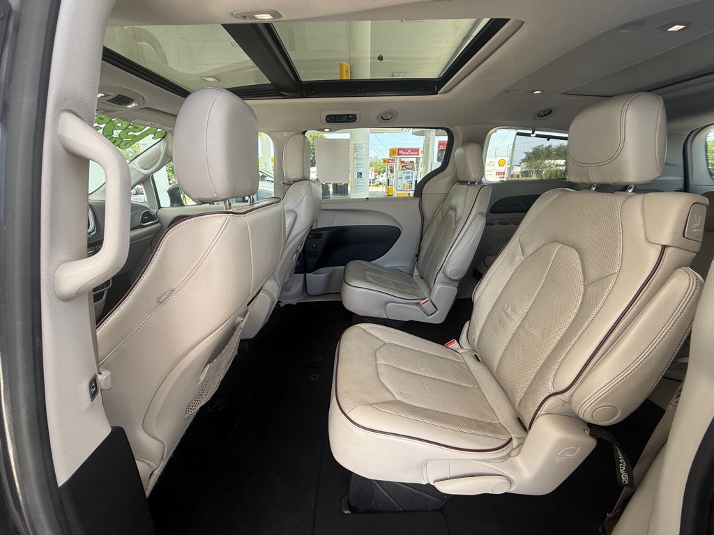 2020 Chrysler Pacifica Image 47