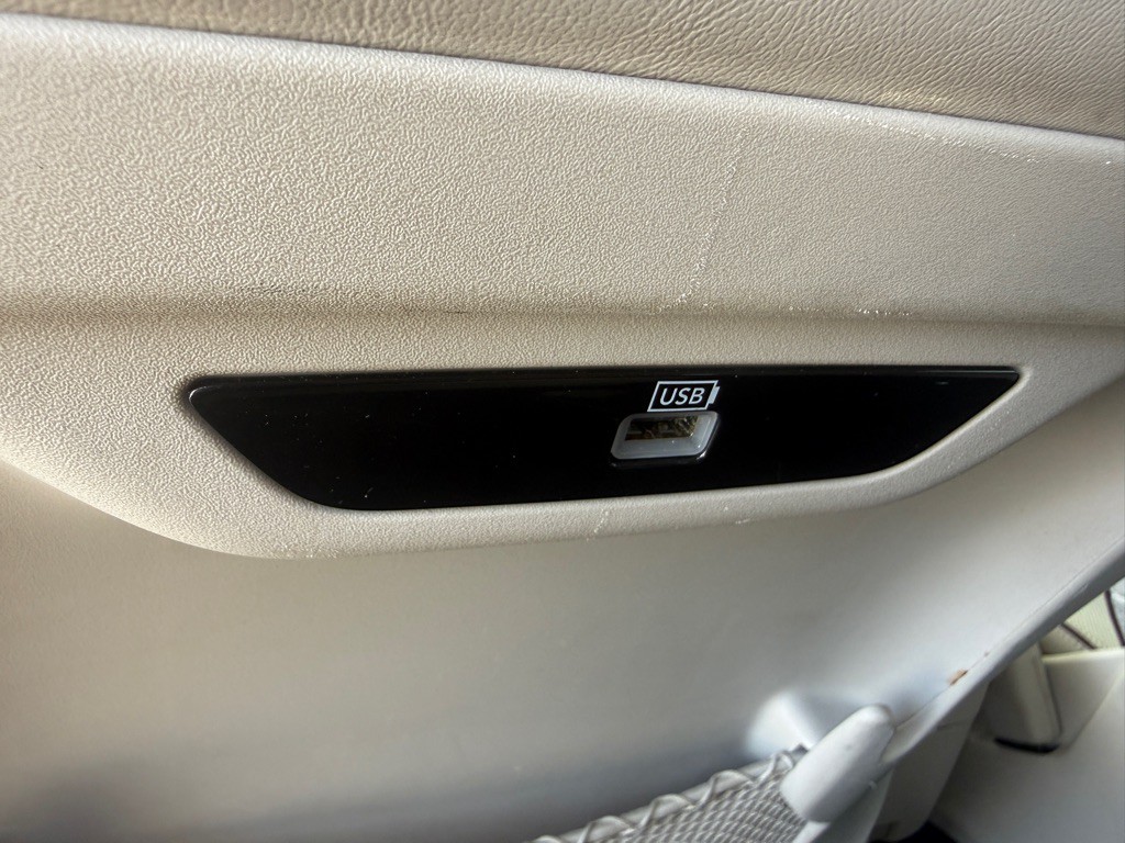 2020 Chrysler Pacifica Image 48