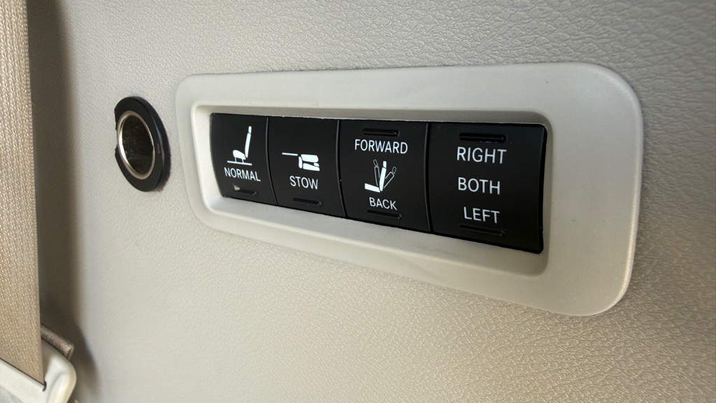 2020 Chrysler Pacifica Image 54