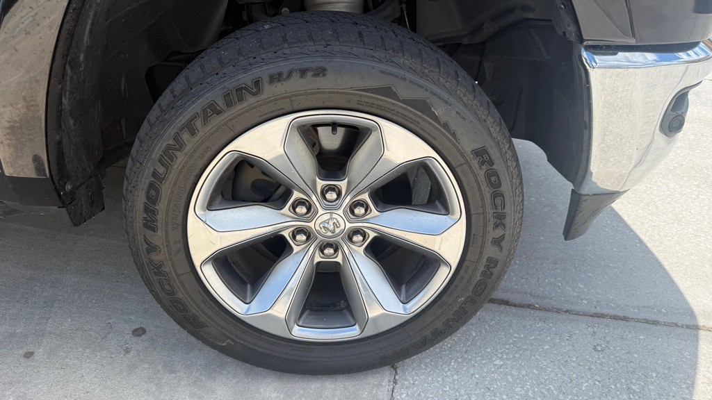 2019 RAM 1500 Image 9