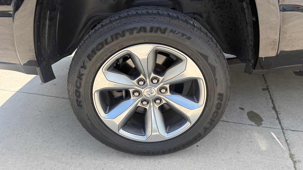 2019 RAM 1500 Image 10