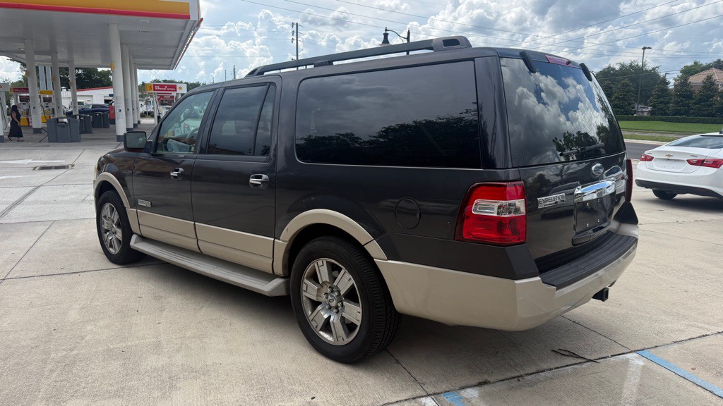 2007 Ford Expedition Image 5