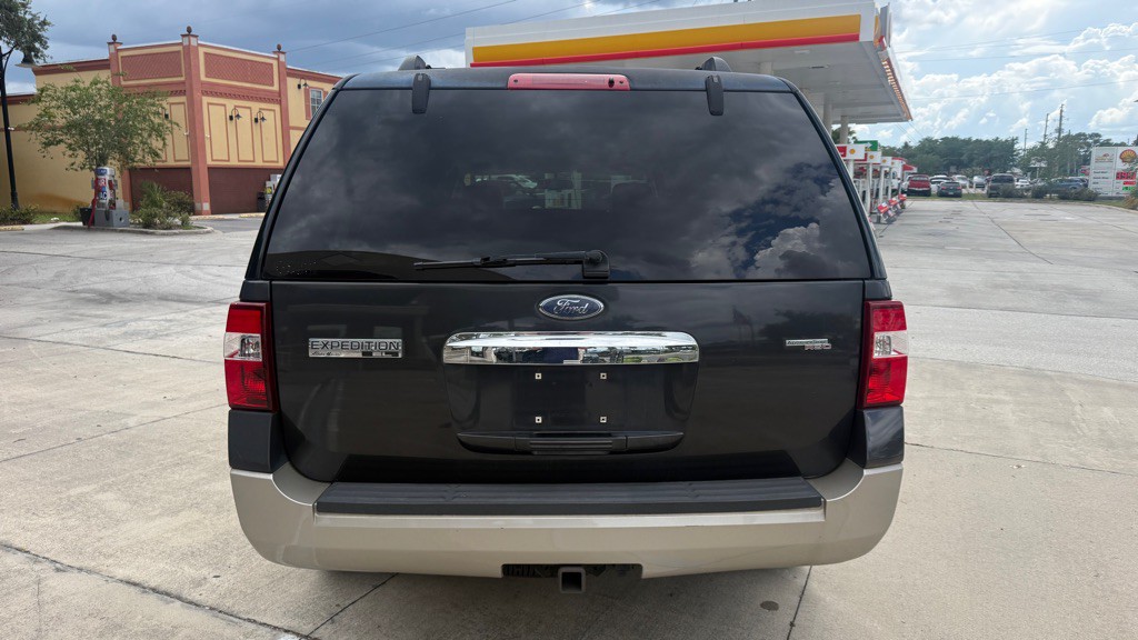 2007 Ford Expedition Image 6