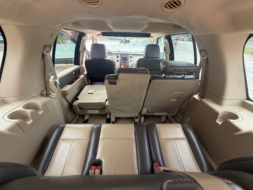 2007 Ford Expedition Image 13