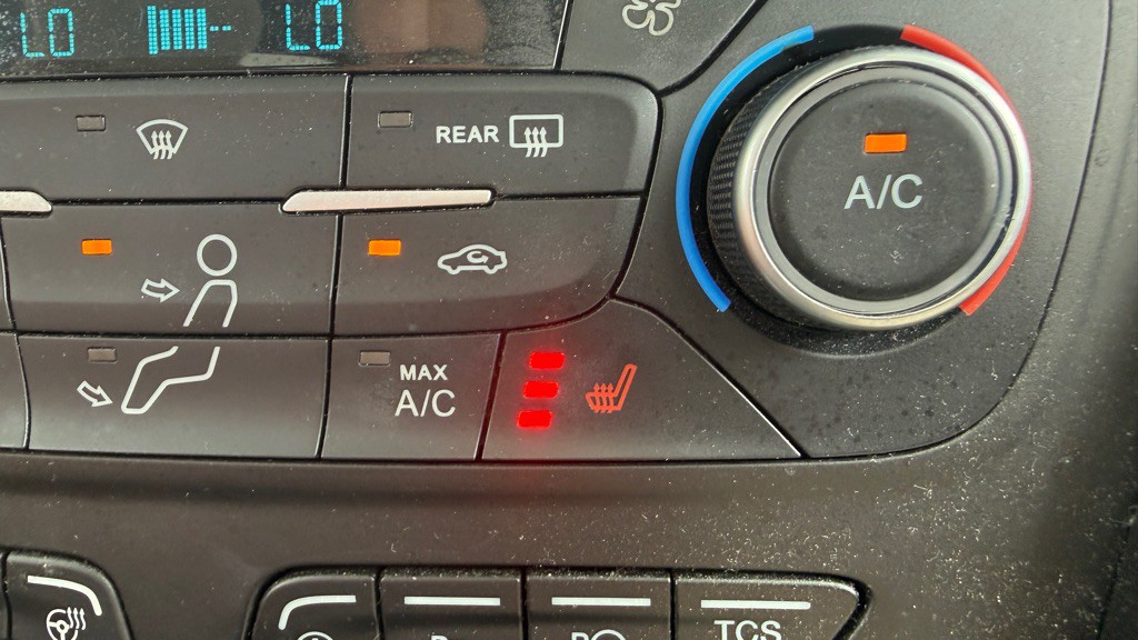 2018 Ford Escape Image 33