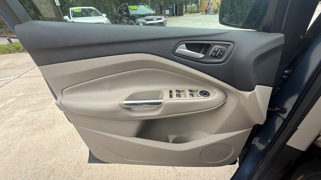 2018 Ford Escape Image 46