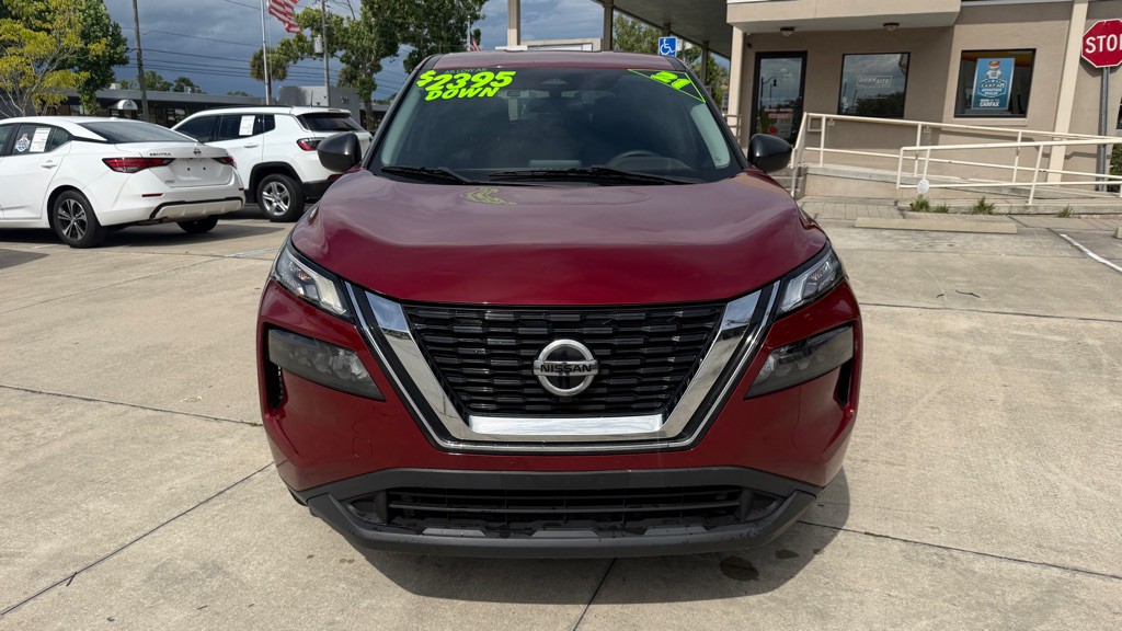 2021 Nissan Rogue Image 2