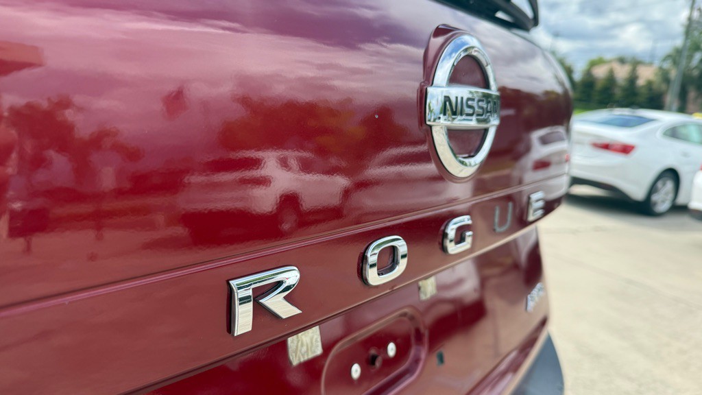 2021 Nissan Rogue Image 15