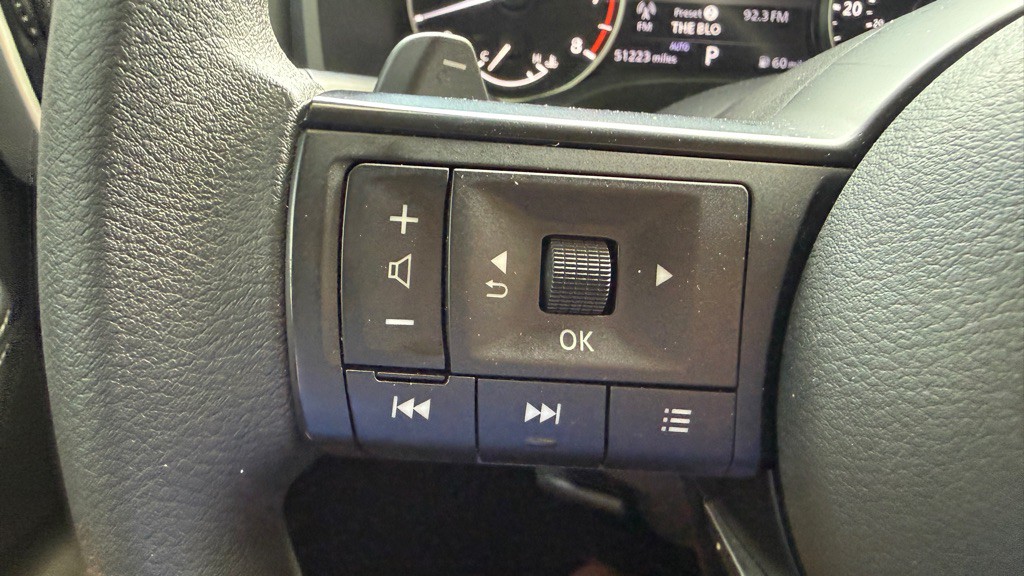2021 Nissan Rogue Image 33