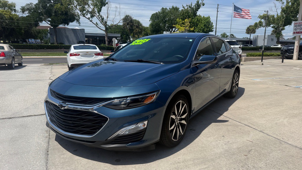 2025 Chevrolet Malibu Image 3