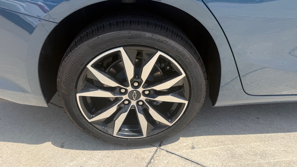 2025 Chevrolet Malibu Image 10