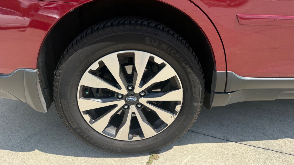 2017 Subaru Outback Image 11