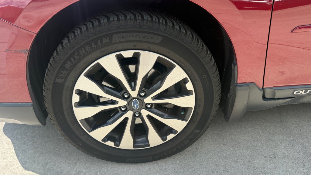 2017 Subaru Outback Image 15
