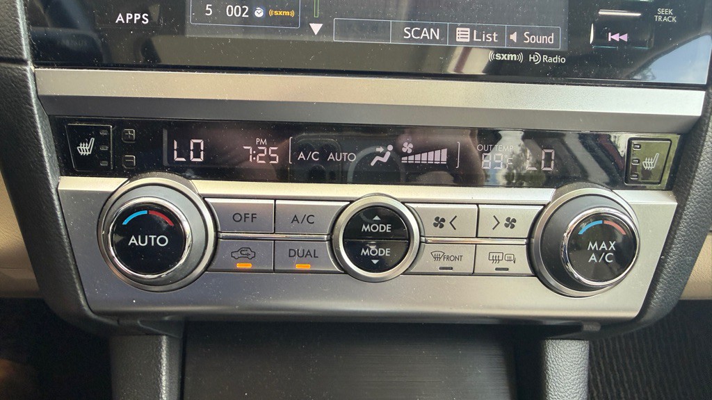 2017 Subaru Outback Image 31